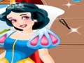 Snow White muka membuat-up untuk bermain dalam talian