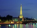 Kedai Hentikan di Paris untuk bermain dalam talian